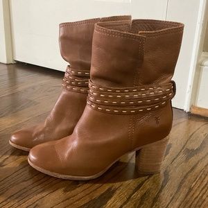Frye Whiskey Brown Cara Pickstitch Mid Boots Bootie Size 6